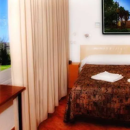 Santa Ana ホテル エルダ