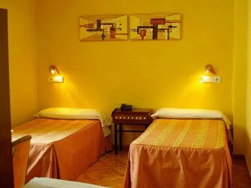 Hotel Santa Ana *